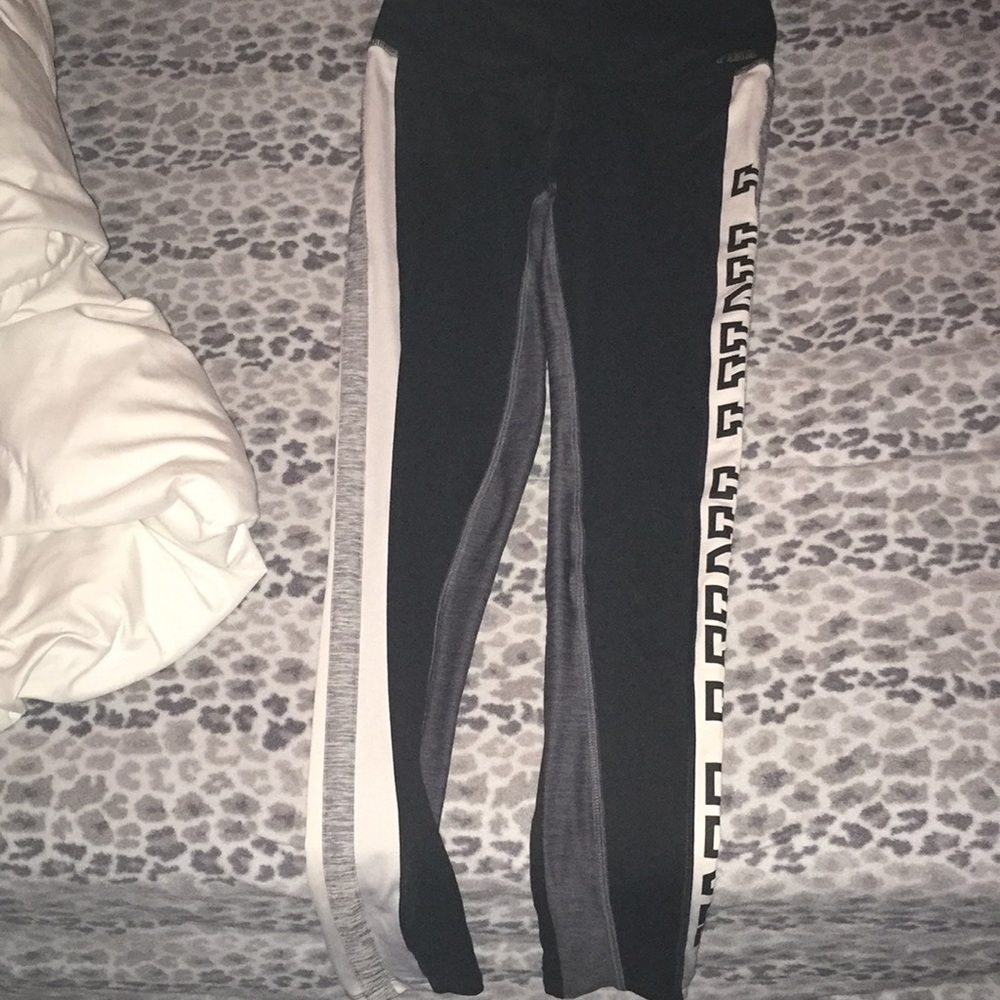 Leggings.